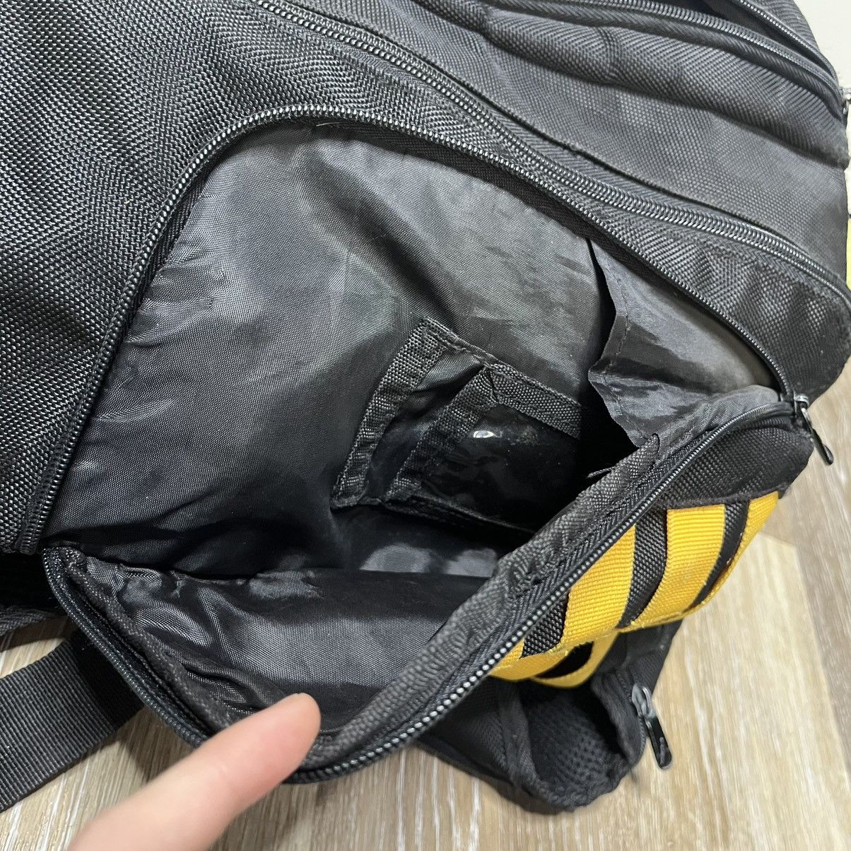 Jordan Brand × Vintage y2k jordan tactical sling bag Size ONE SIZE - 9 Thumbnail