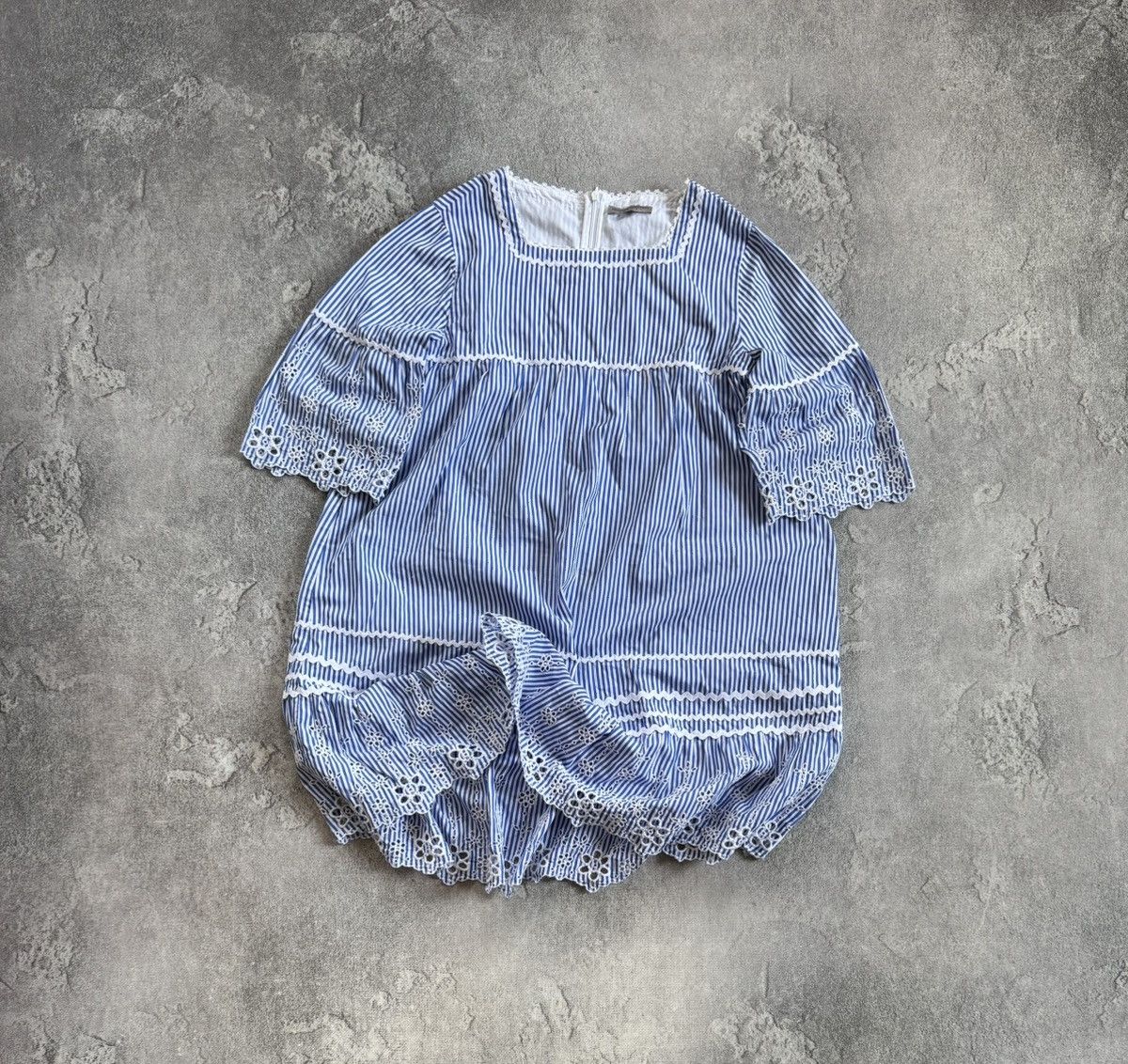 Ermanno Scervino Ermanno Scervino S/size striped dress 👗 blue short sleeve Size S / US 4 / IT 40 - 1 Thumbnail