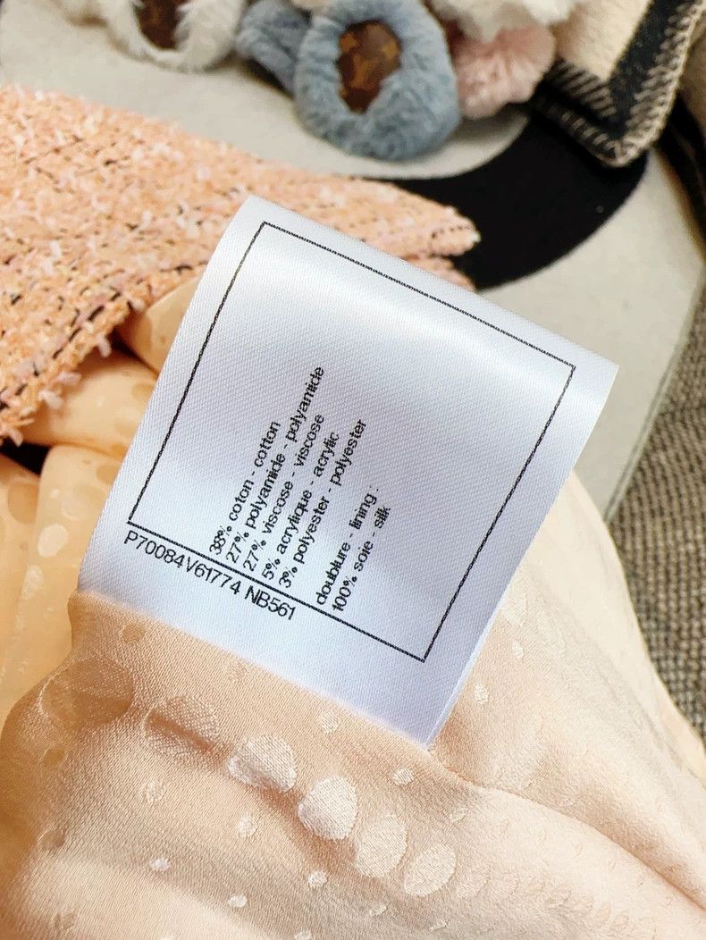 Chanel Chanel 21 Early Spring Orange Pink Burgundy Roll-Edged Sof Size S / US 4 / IT 40 - 6 Thumbnail