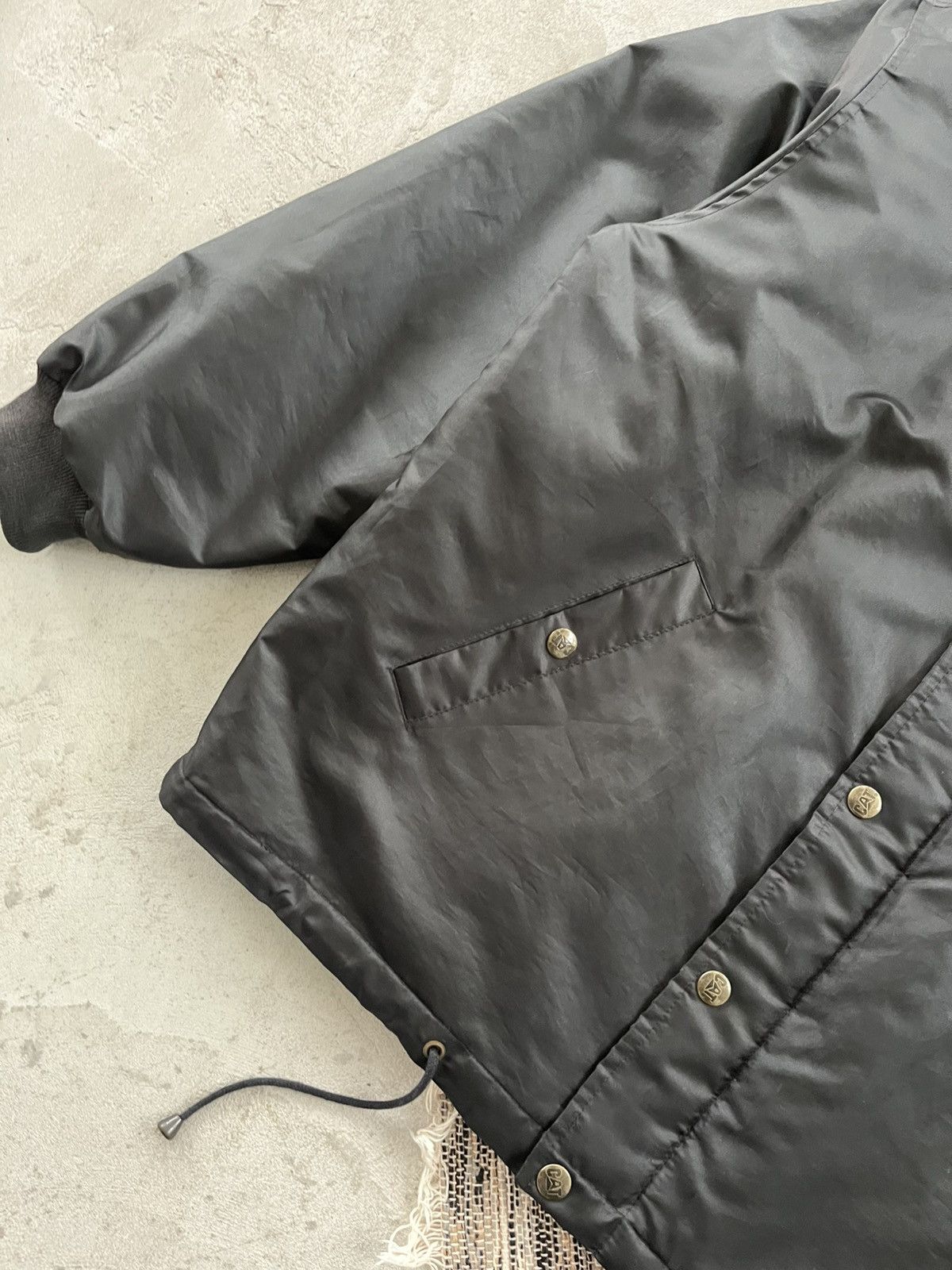 Caterpillar Vintage Caterpillar Black Nylon Y2K Coach Workwear Jacket Size US L / EU 52-54 / 3 - 9 Thumbnail