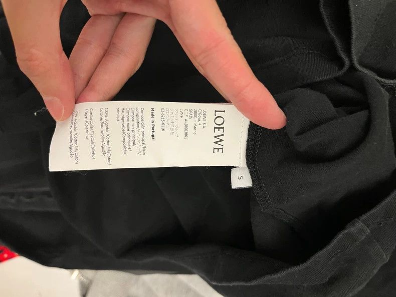 Loewe loewe Black short sleeves 2505-Nextarrow Size US S / EU 44-46 / 1 - 6 Thumbnail