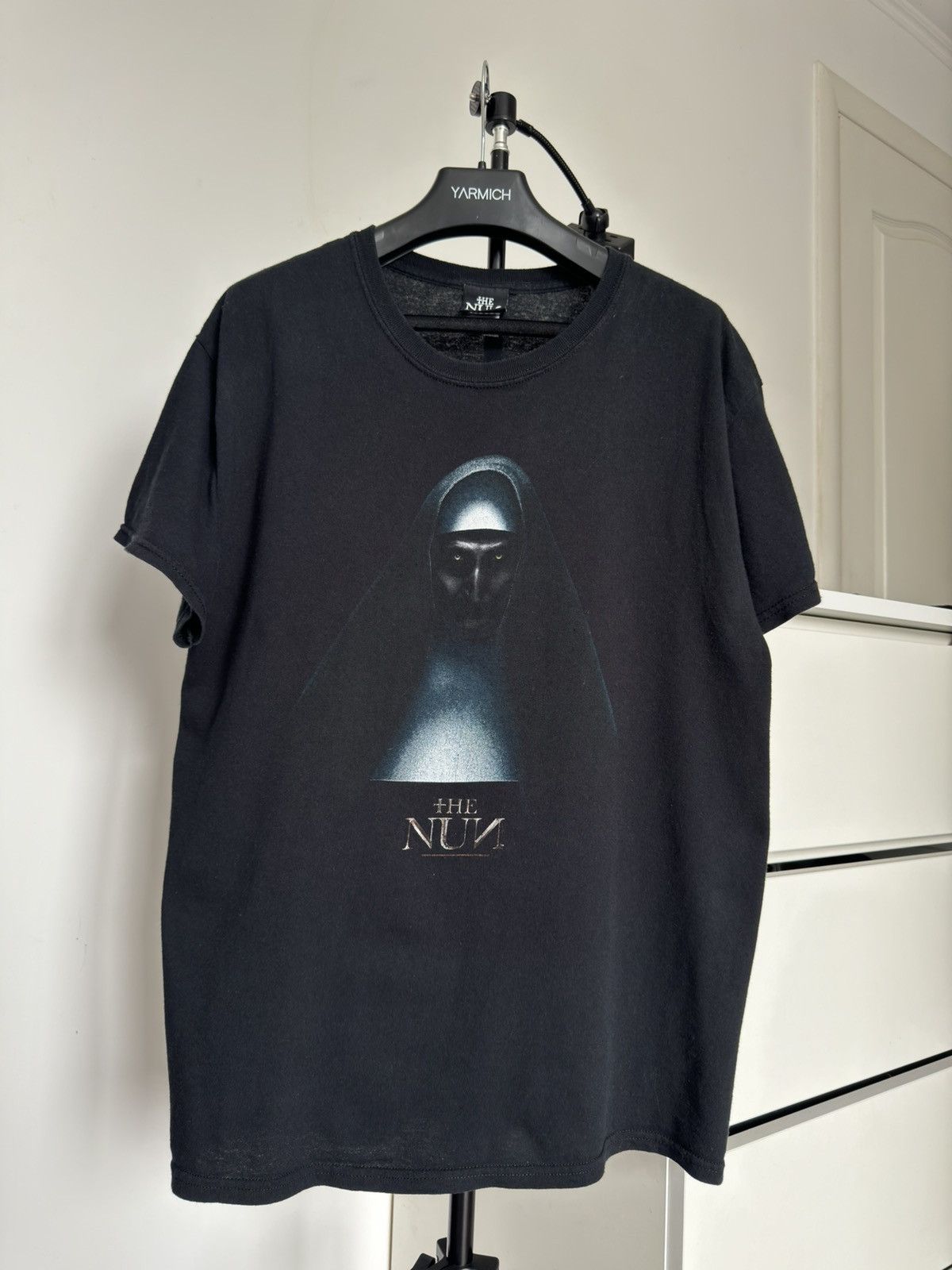 2000s THE NUN HORROR MOVIE T SHIRT Licensed