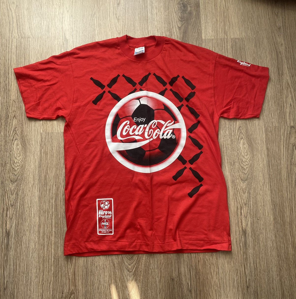 Vintage Vintage Screen Stars Coca Cola England Euro 96 T-Shirt Size US L / EU 52-54 / 3 - 1 Thumbnail