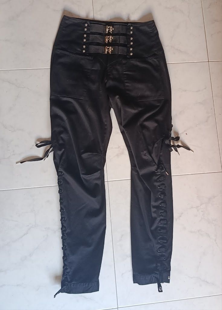 Marithe + Francois Girbaud Marithé + François Girbaud Corset Waist Lace-Up Black Pants Size US 30 / EU 46 - 1 Thumbnail