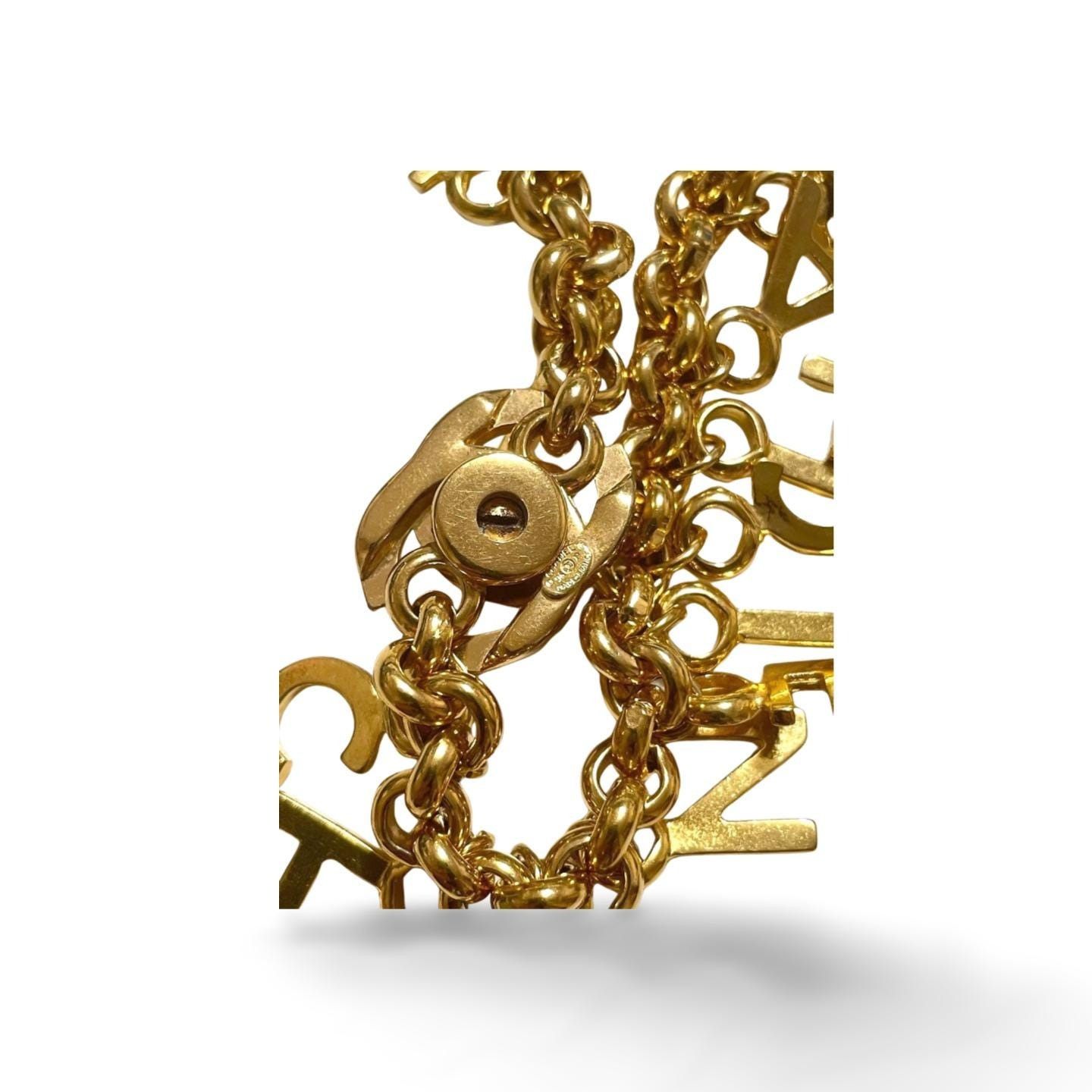 Chanel Vintage Chane letter dangle bracelet with turn lock cc. Size ONE SIZE - 4 Thumbnail