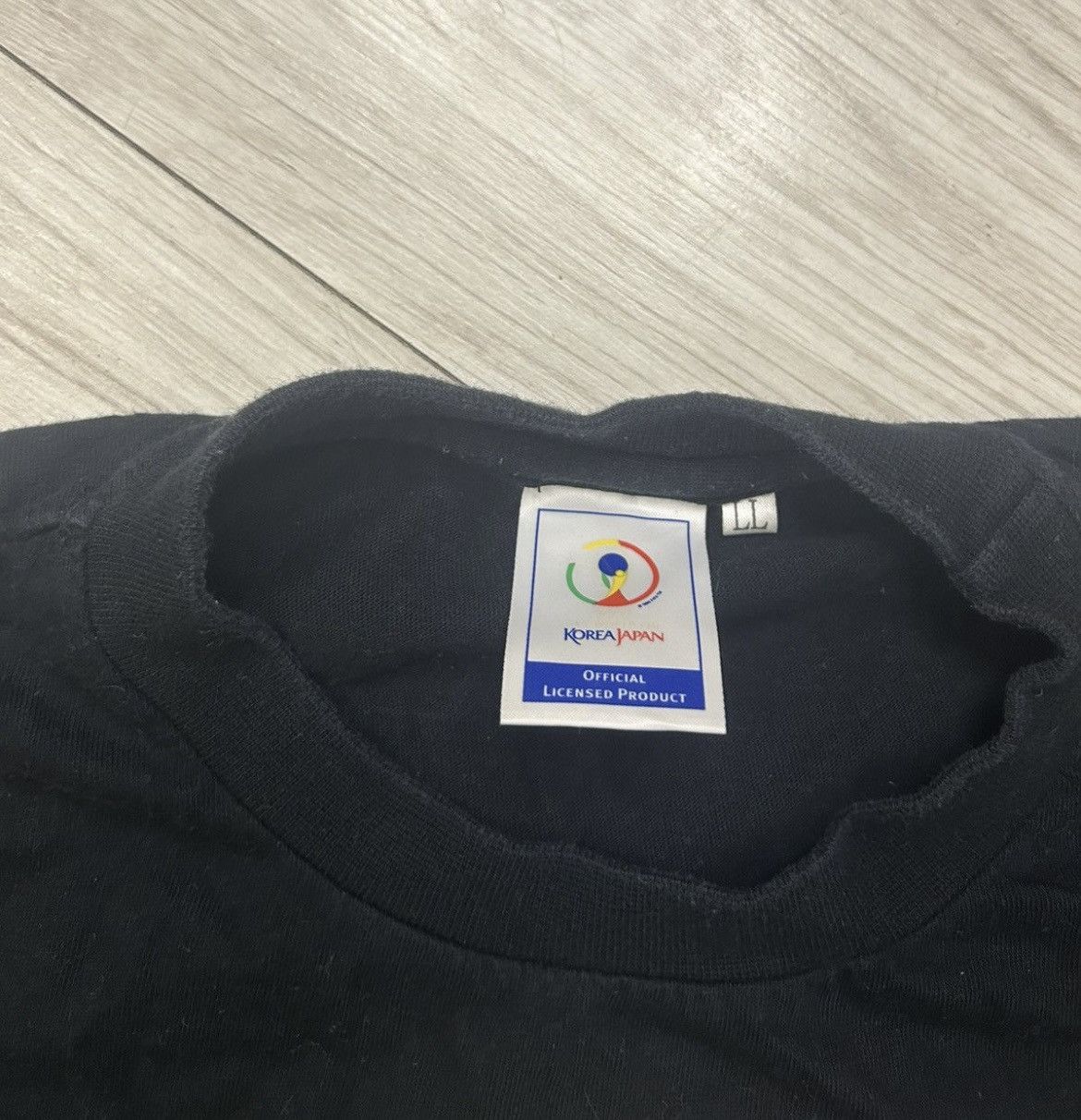 Vintage Vintage Fifa TM 1999 Korea Japan World Cup 2002 t-shirt Size US XL / EU 56 / 4 - 4 Thumbnail