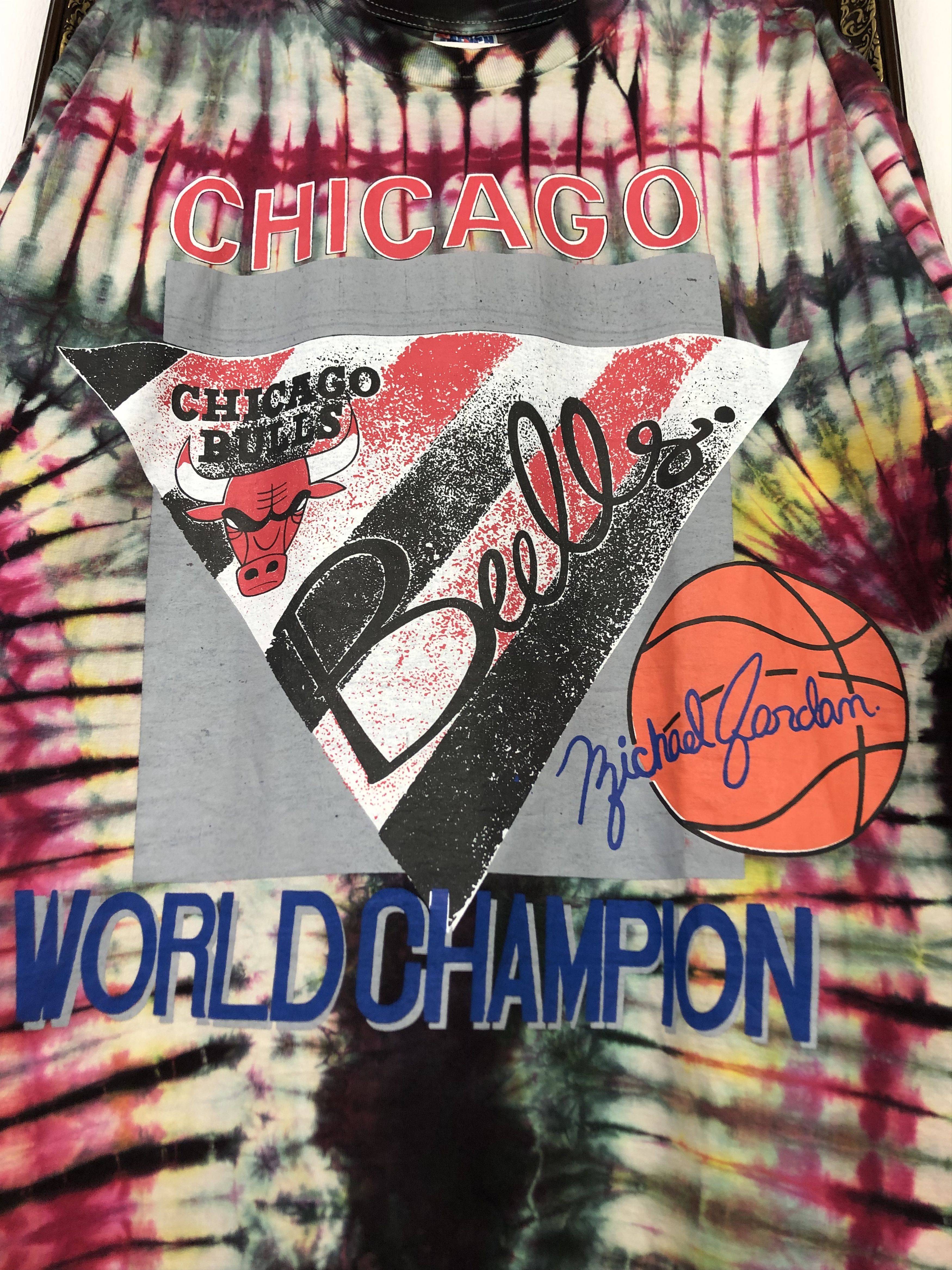 NBA Vintage Chicago Bulls NBA Jordan Shirt Over Print Jersey Tee Size US L / EU 52-54 / 3 - 3 Thumbnail