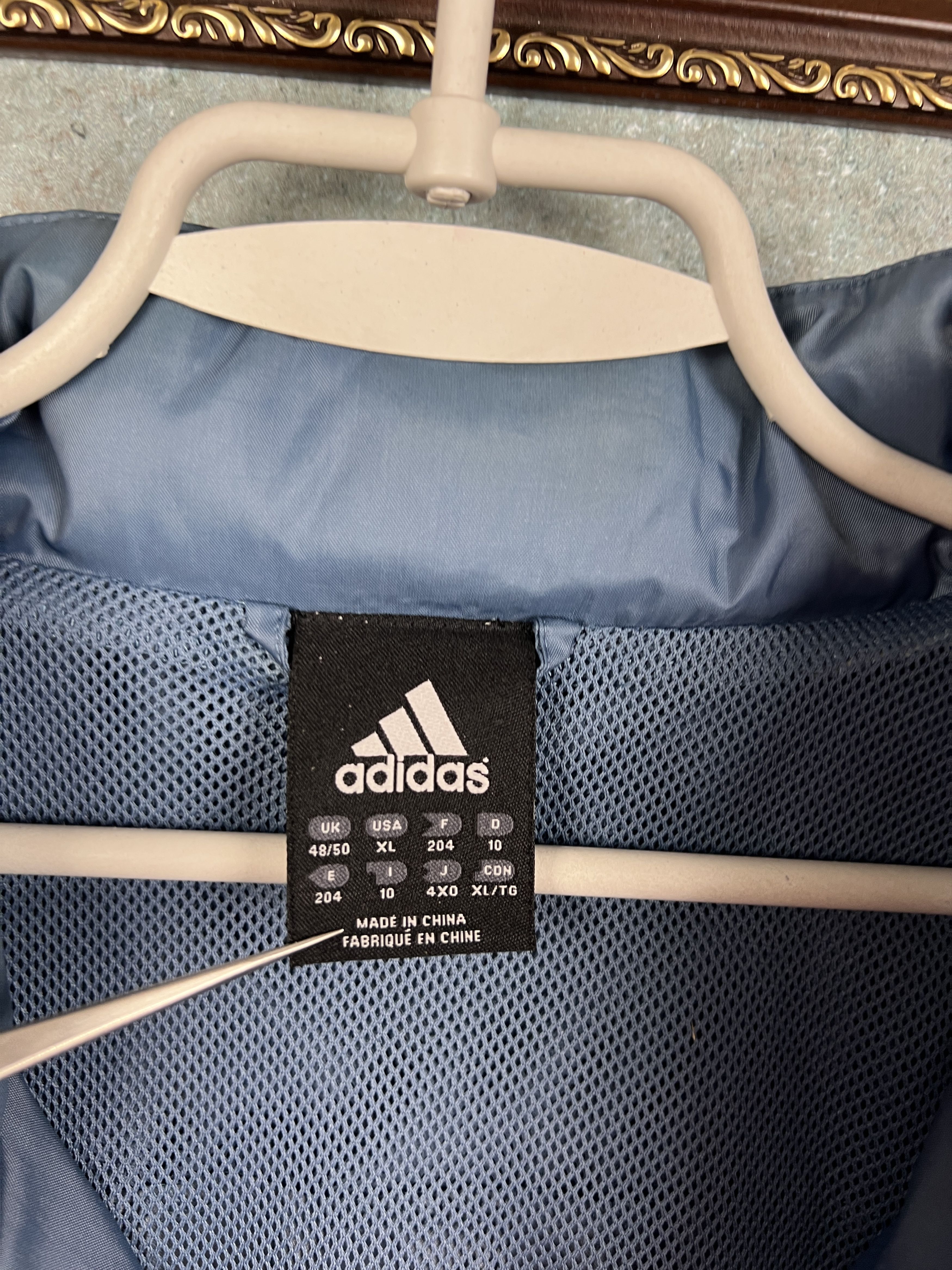 Adidas Bayern Munich Rain Jacket Soccer Track Top Windbreaker Size US XL / EU 56 / 4 - 8 Thumbnail