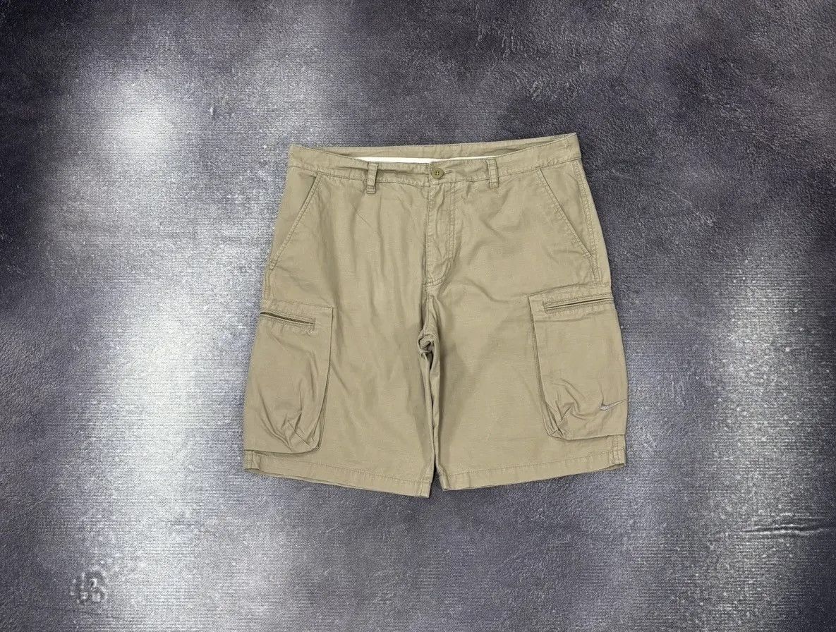 Nike × Vintage Vintage Nike Y2K Military Style Utility Swoosh Cargo Shorts Size US 36 / EU 52 - 1 Thumbnail