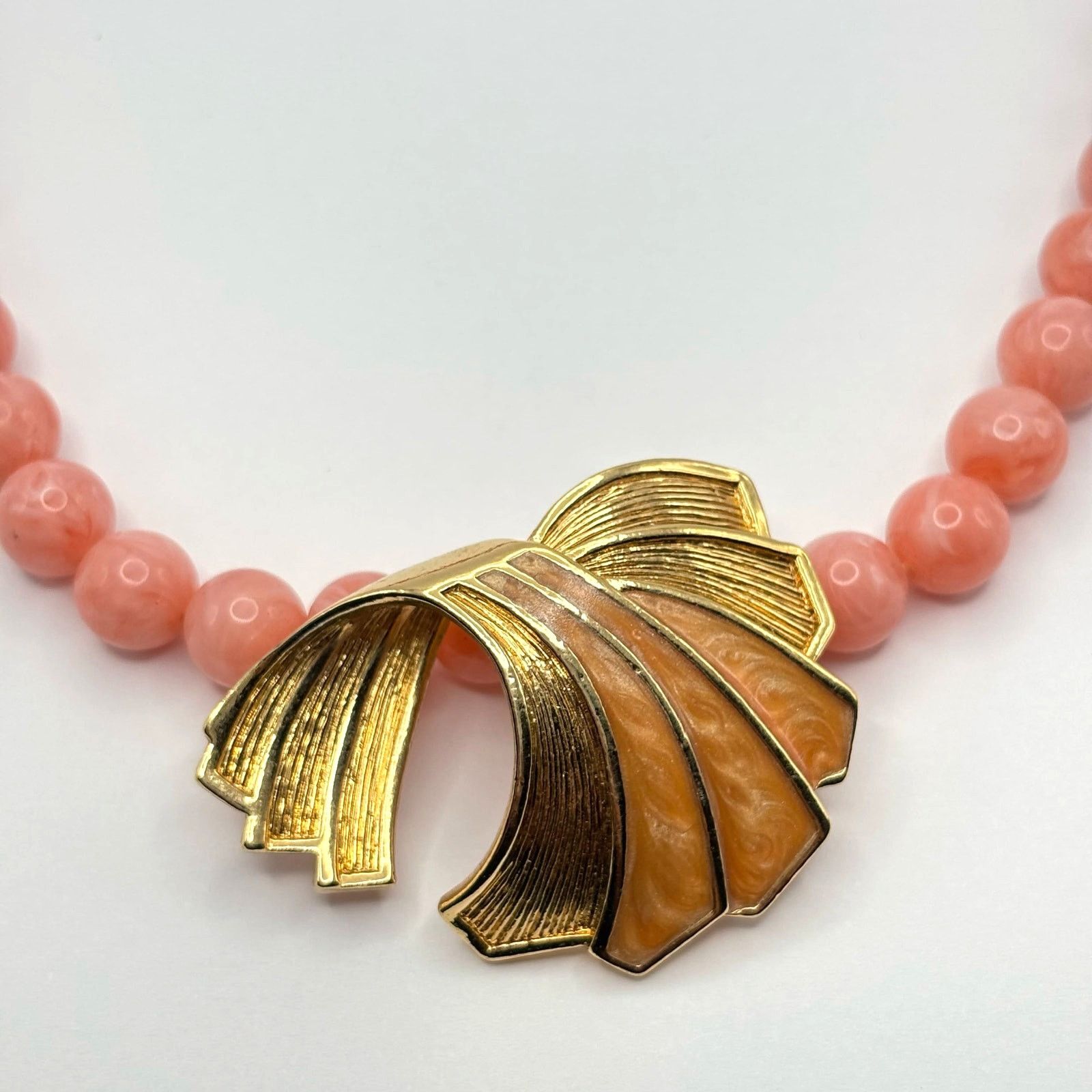 Avon Celli Vintage Pink Beaded Avon Necklace Size ONE SIZE - 2 Thumbnail