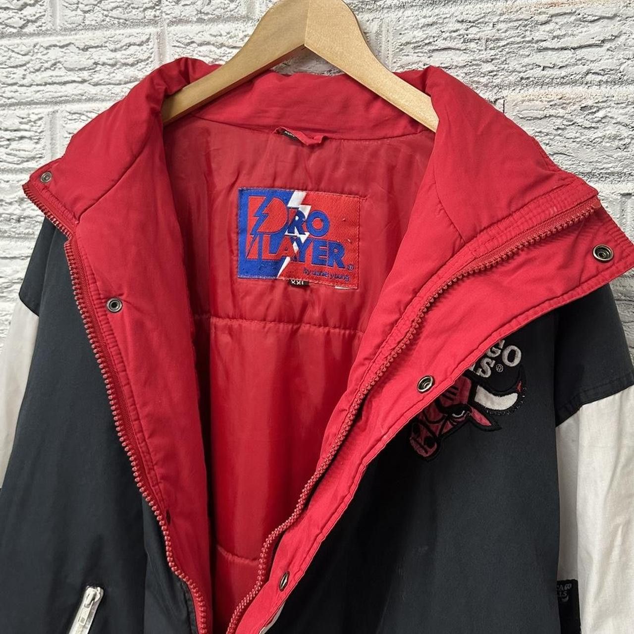 Pro Player × Starter × Vintage Vintage Pro Player Chicago Bulls Puffer Jacket Men’s XXL Size US XXL / EU 58 / 5 - 4 Thumbnail