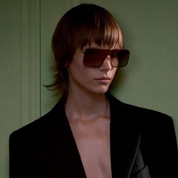 Victoria Beckham VB238S 041 Sunglasses Gunmetal Shield Frame