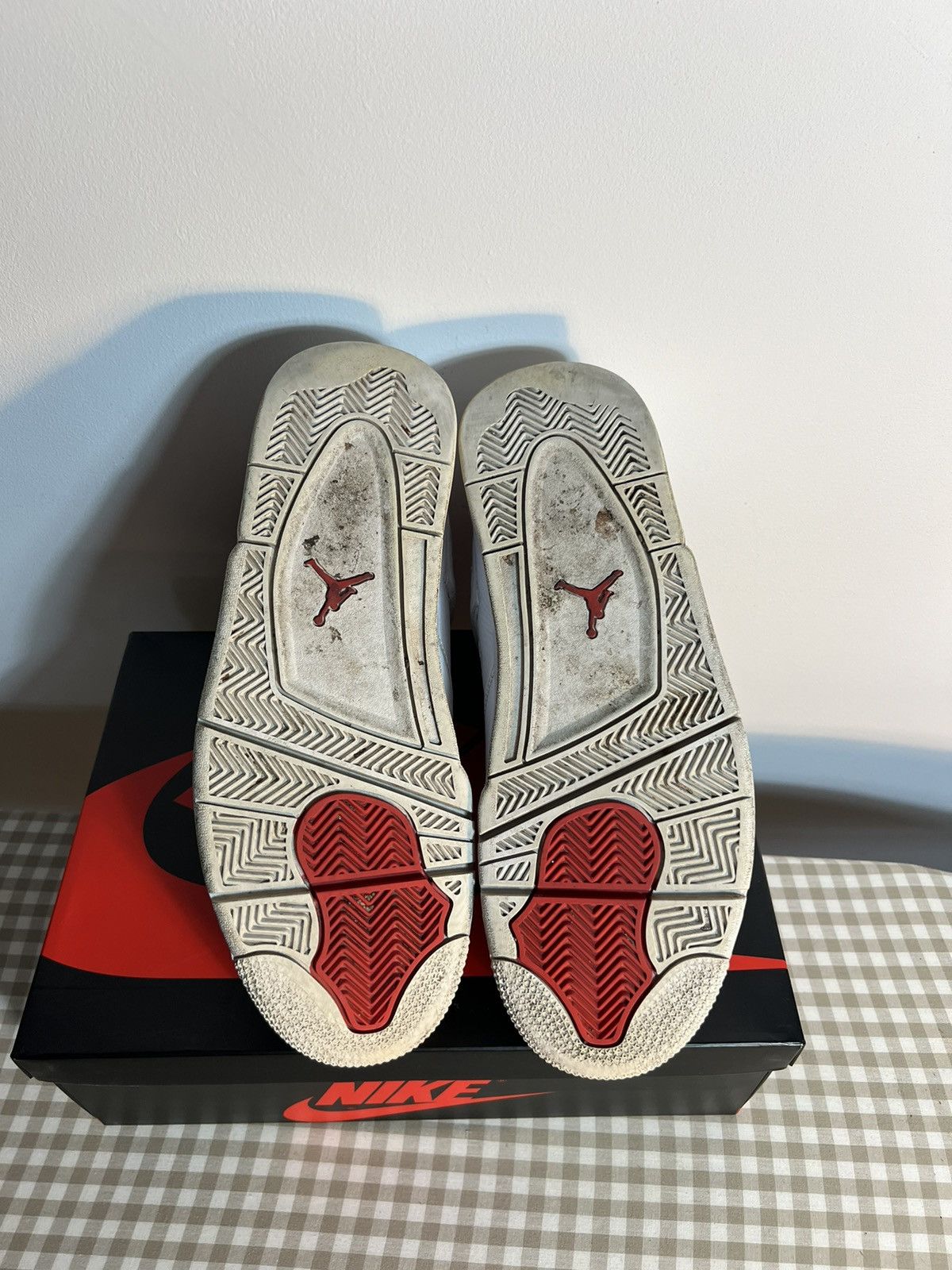 Jordan Brand Jordan 4 Red Metallic Size US 10 / EU 43 - 4 Thumbnail