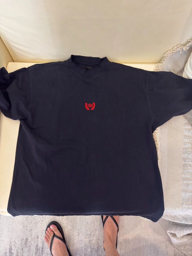 Balenciaga Balenciaga Red Wheat Embroidery Short Sleeve S Size US S / EU 44-46 / 1 - 1 Thumbnail