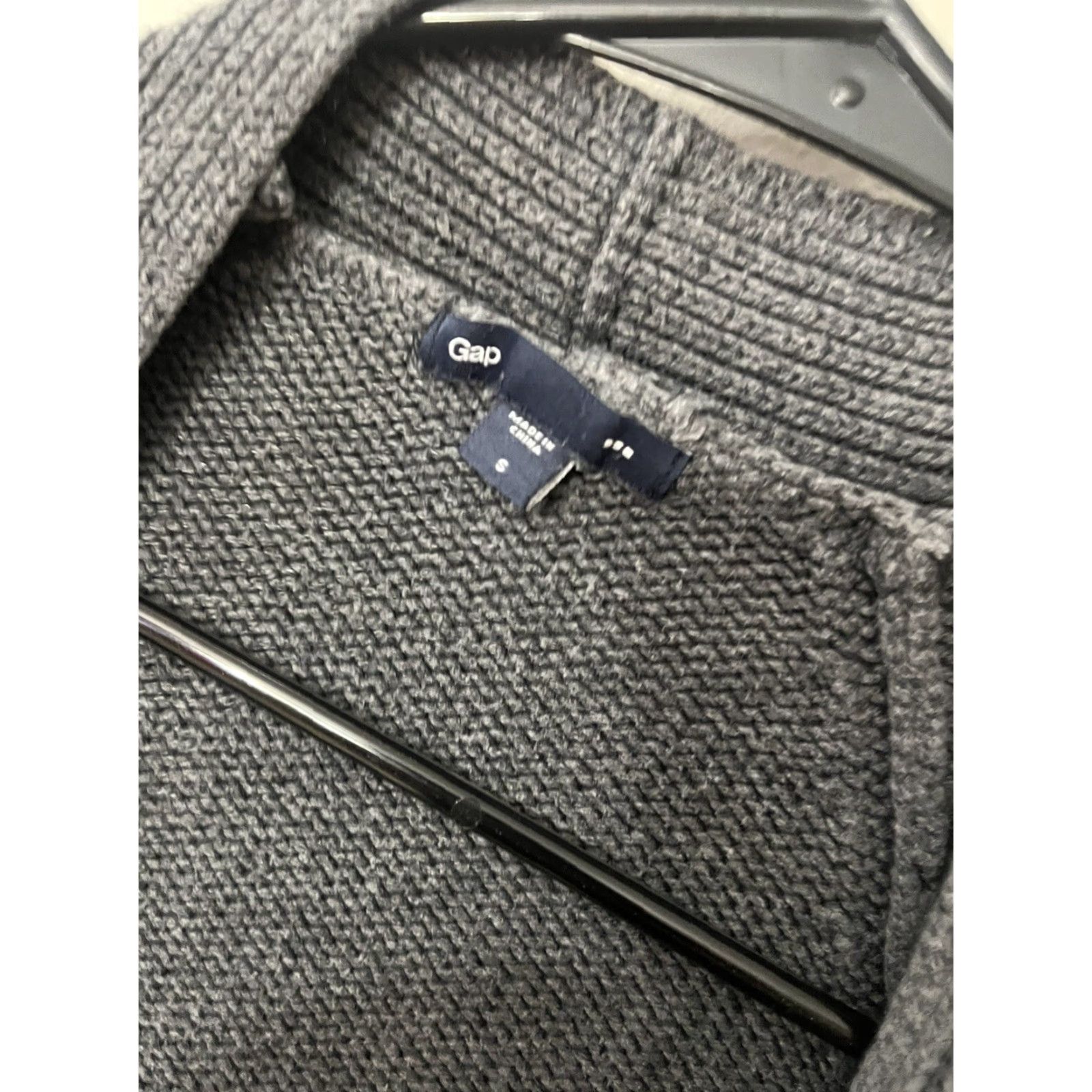 Gap GAP Cardigan Women S Gray Open-Front Lightweight Sweater EUC Womens Size S / US 4 / IT 40 - 2 Thumbnail