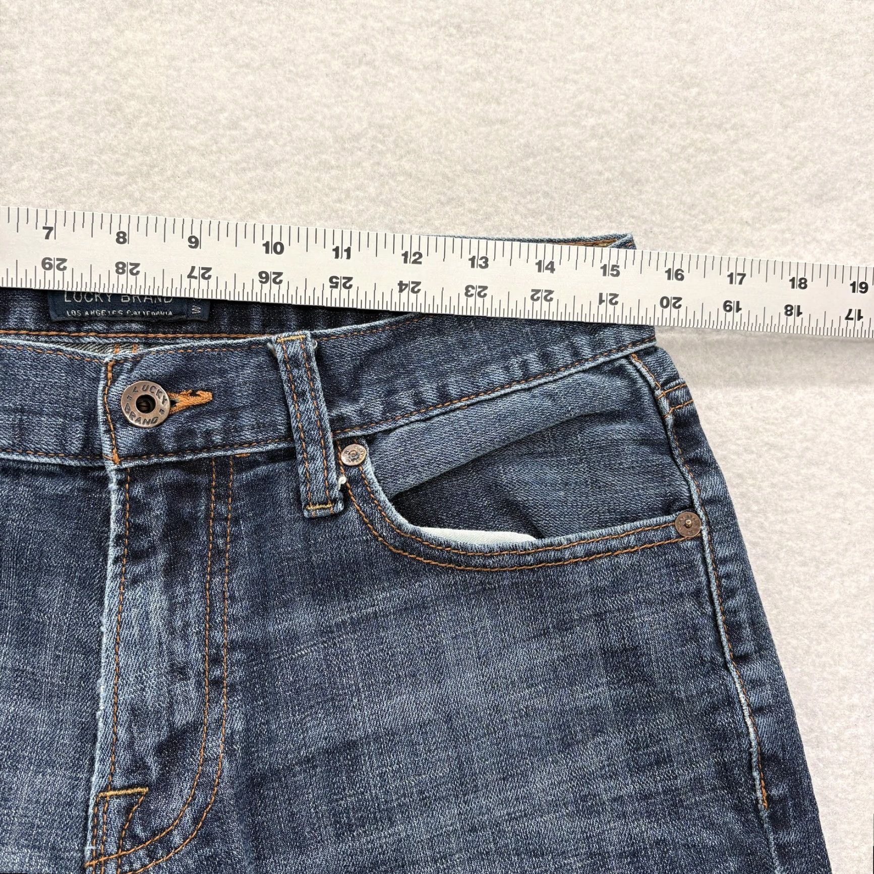 Lucky Brand Lucky Brand 221 Original Straight Jeans Mens 30x32 Medium Blue Stretch Denim Size US 30 / EU 46 - 7 Thumbnail