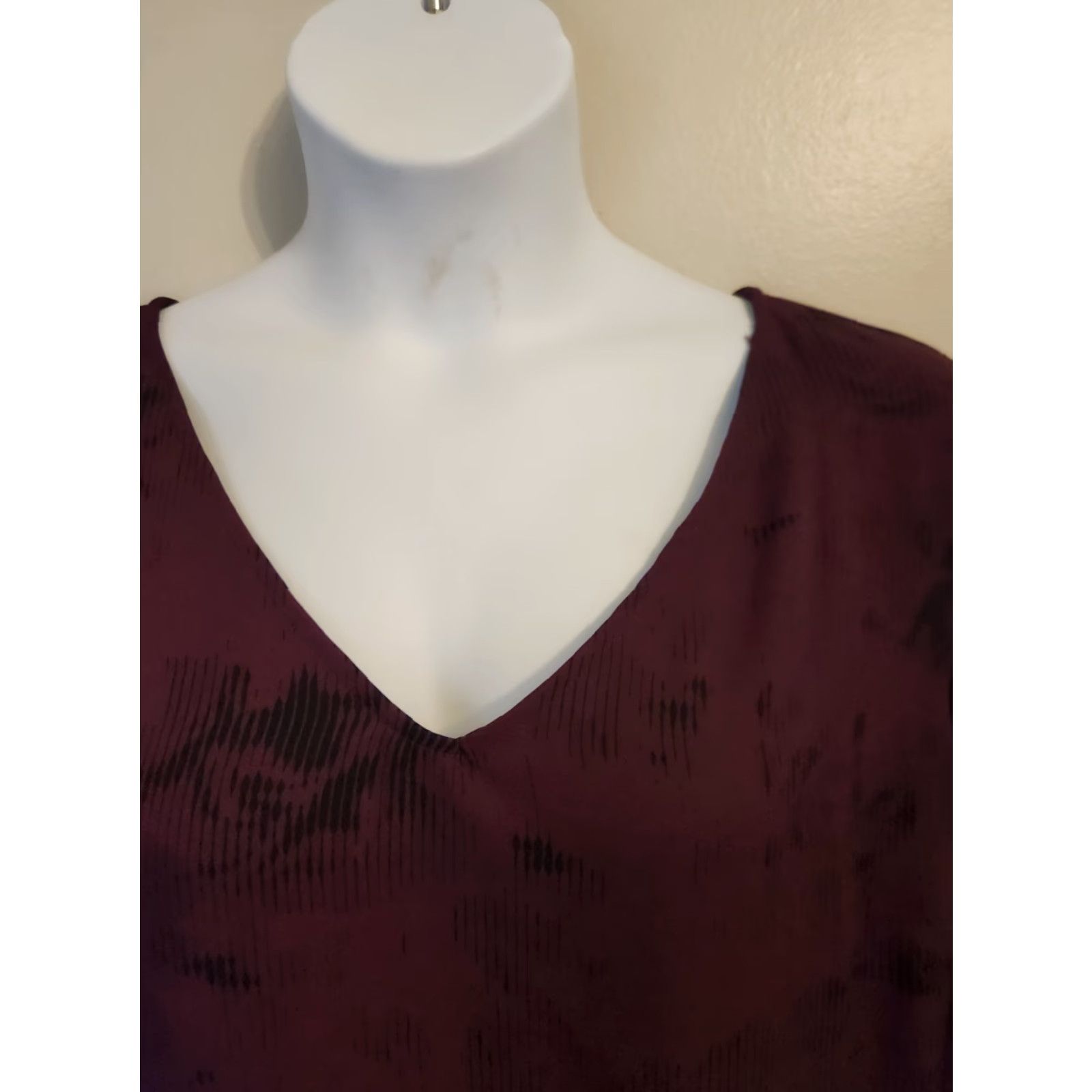 Vintage Apt 9 Dark Purple Black Abstract High Low Hem Tunic Top 2X Plus Shirt Ladies V-Neck Long Sleeve Polyester Blouse Tunic - Plus Size 2X Size XXL / US 16-18 / IT 52-54 - 3 Thumbnail