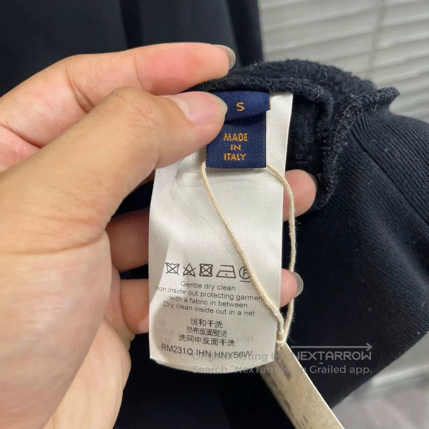 Louis Vuitton Black Hoodie with Drawstrings and Front Pocket. Size US S / EU 44-46 / 1 - 6 Thumbnail