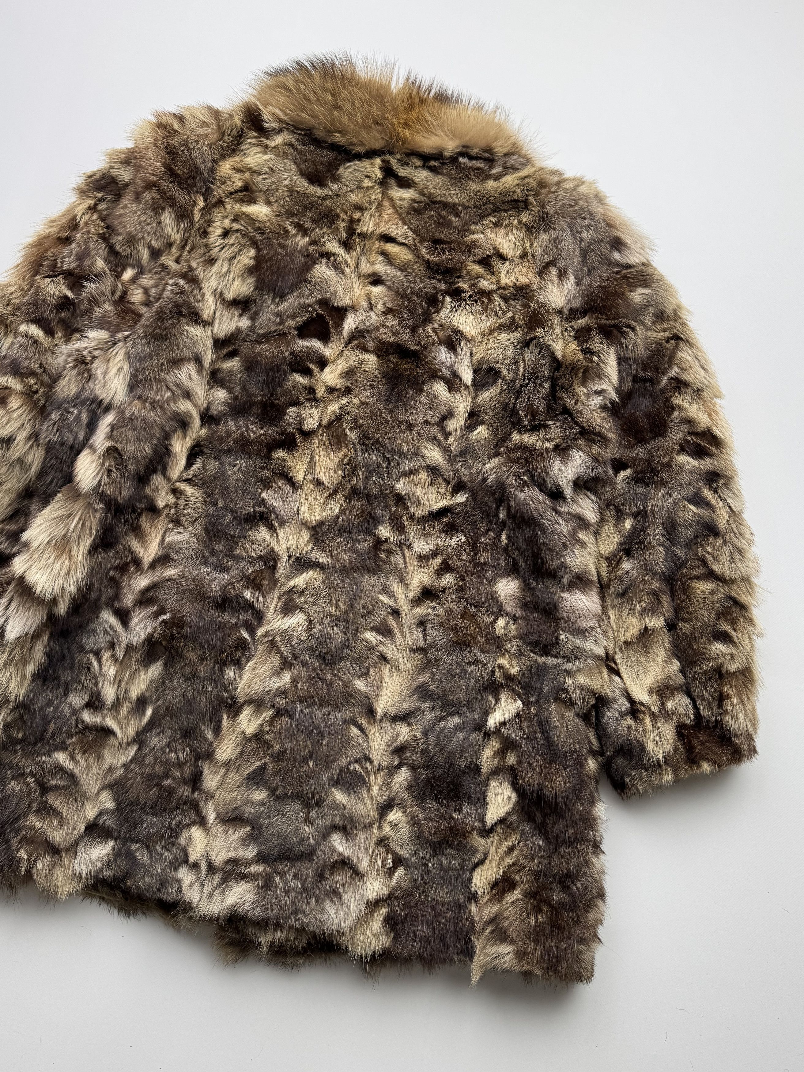 Vintage Vintage Real Fur Coat B564 E2 Size L / US 10 / IT 46 - 15 Thumbnail