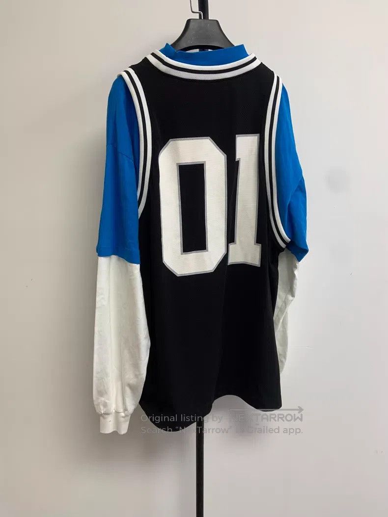 Balenciaga Balenciaga Letter and number combined round neck black Size US M / EU 48-50 / 2 - 2 Thumbnail
