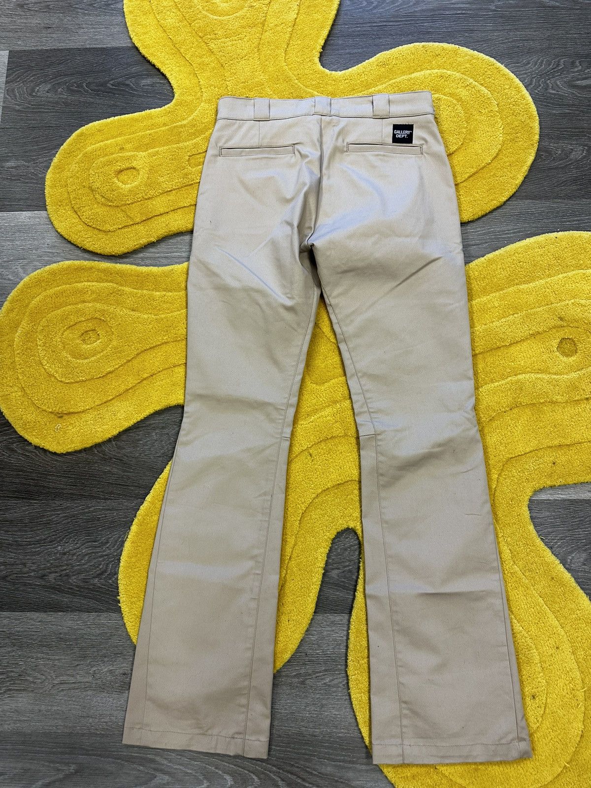 Gallery Dept. Gallery Dept. Khaki Chino Flares Size US 30 / EU 46 - 2 Thumbnail
