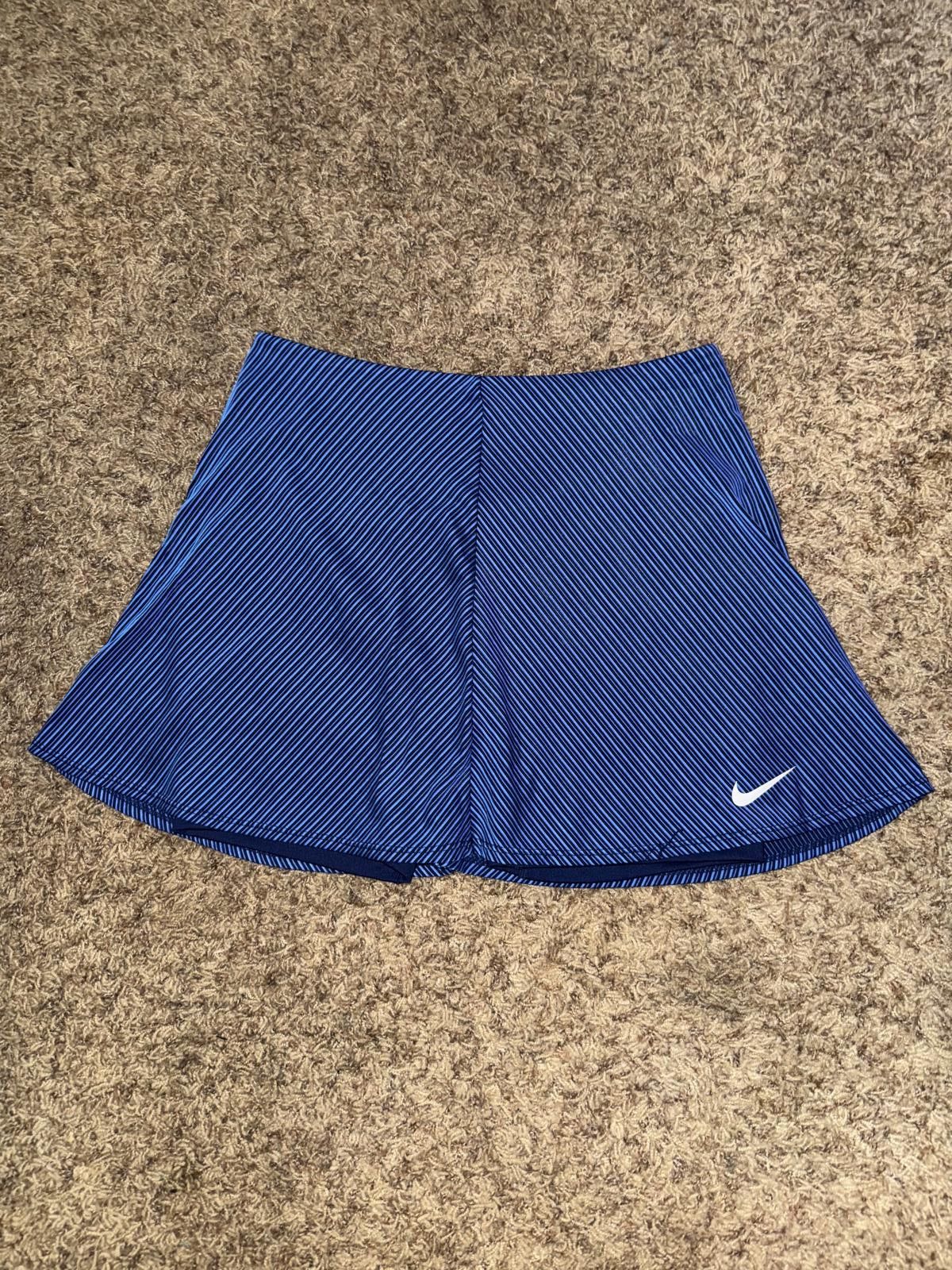 Nike Nikecourt Women’s Dri-Fit Court Tennis Skort Size 32" / US 10 / IT 46 - 1 Thumbnail