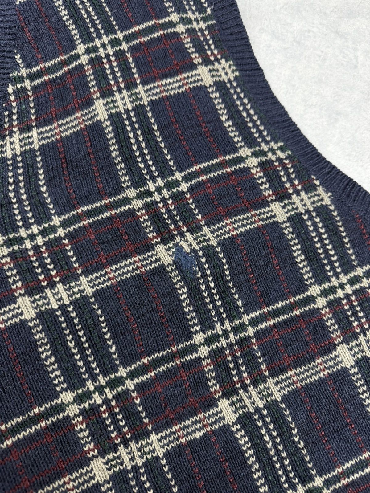 Polo Ralph Lauren Polo Ralph Lauren Plaid Knit Sweater Vest V-Neck Size XL Size US XXL / EU 58 / 5 - 5 Thumbnail