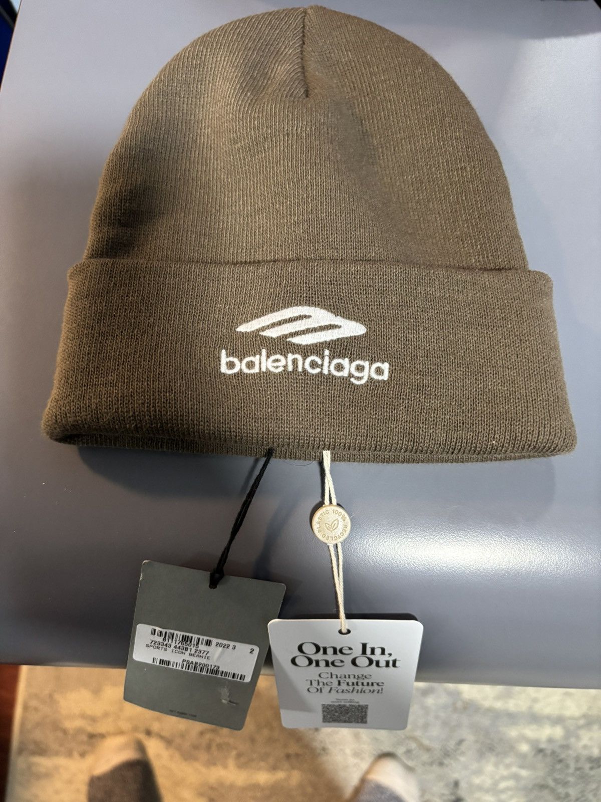 Balenciaga Balenciaga 3B Skully Ski beanie | Grailed