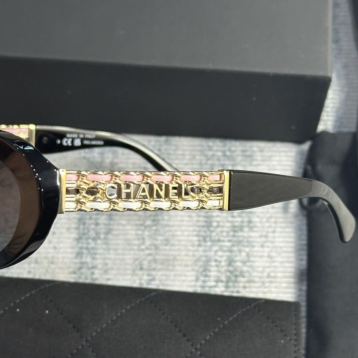 Chanel CHANEL 0CH5538Q C622S8 SUNGLASSES Size ONE SIZE - 4 Thumbnail