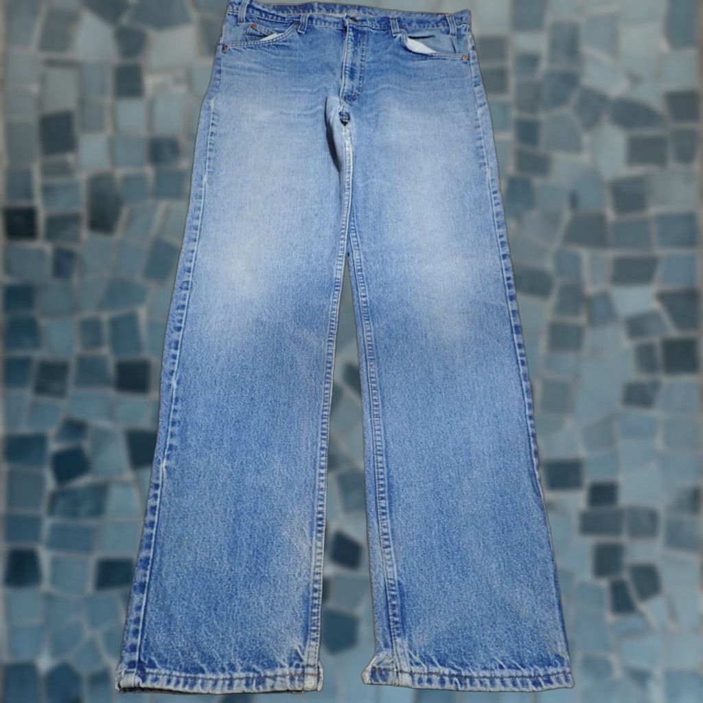 Levi's VINTAGE Levi's 505 Distressed Denim Jeans Men's 38x32 Blue High Rise Size US 38 / EU 54 - 1 Thumbnail