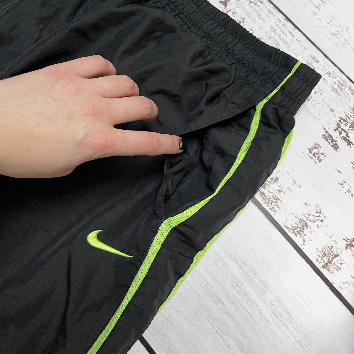 Nike × Vintage Nike Vintage Track Pants Nylon Y2K Drill Streetwear Swoosh Size US 36 / EU 52 - 8 Thumbnail