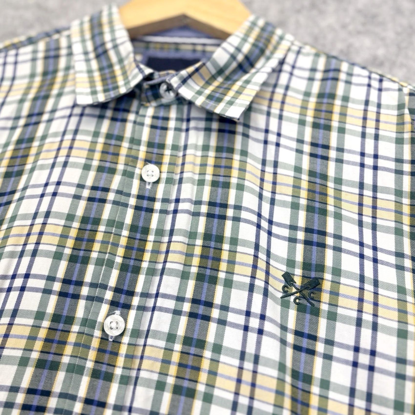 Vintage Crew Clothing Slim Fit Shirt Small Men’s Check Plaid Button-Up Long Sleeve VGC Size US S / EU 44-46 / 1 - 3 Thumbnail