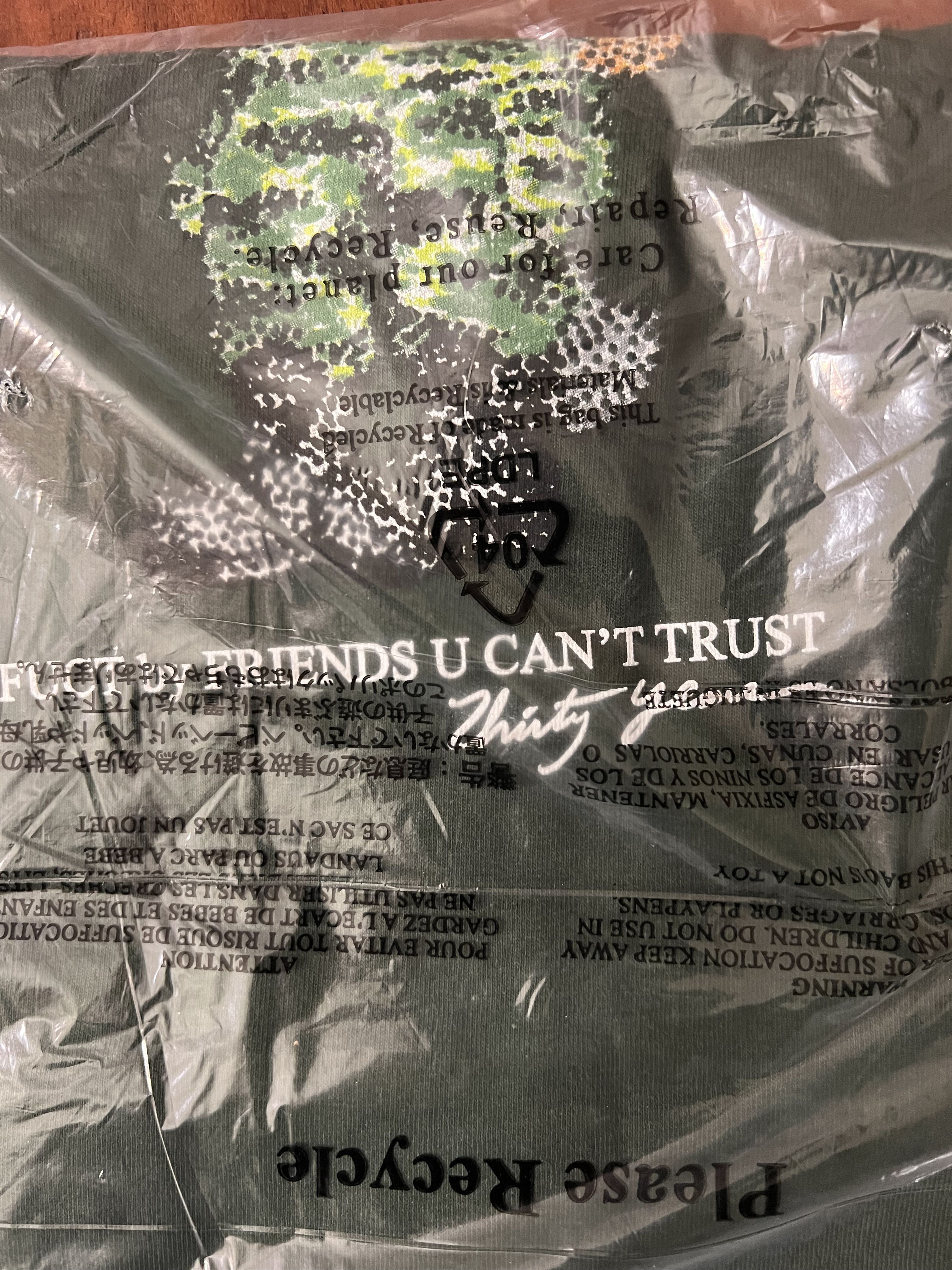 FUCT FREEDOM BEAR T-SHIRT Size US L / EU 52-54 / 3 - 2 Thumbnail
