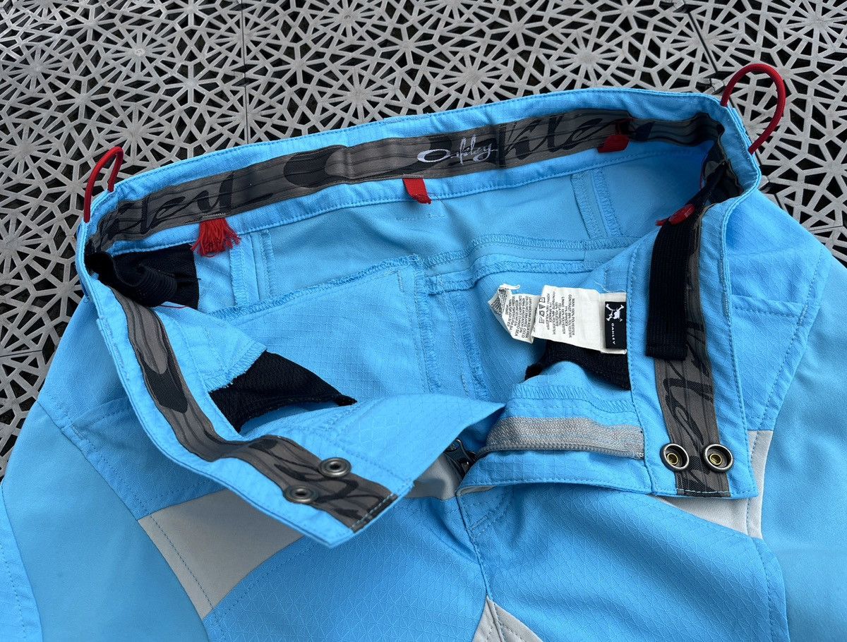 🔥Vintage OAKLEY Outdoor Gorpcore Tech Shorts