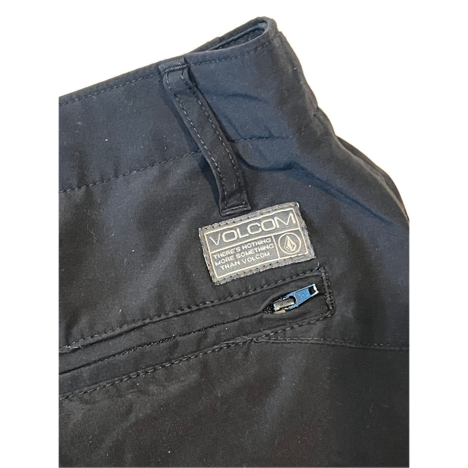 Volcom Volcom Surf & Turf Black Casual Shorts Mens 36 Size US 36 / EU 52 - 6 Thumbnail