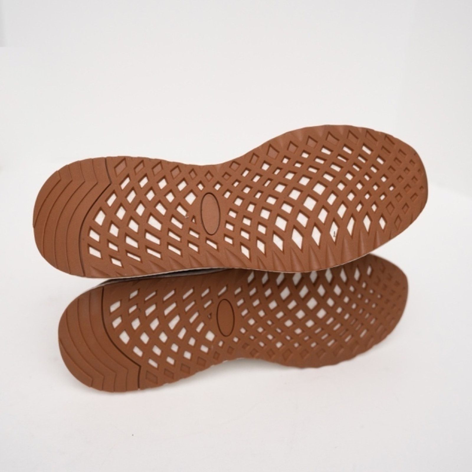 Gentle Souls Gentle Souls. Men's Laurence Jogger Shoes. Size US 13 / EU 46 - 10 Thumbnail