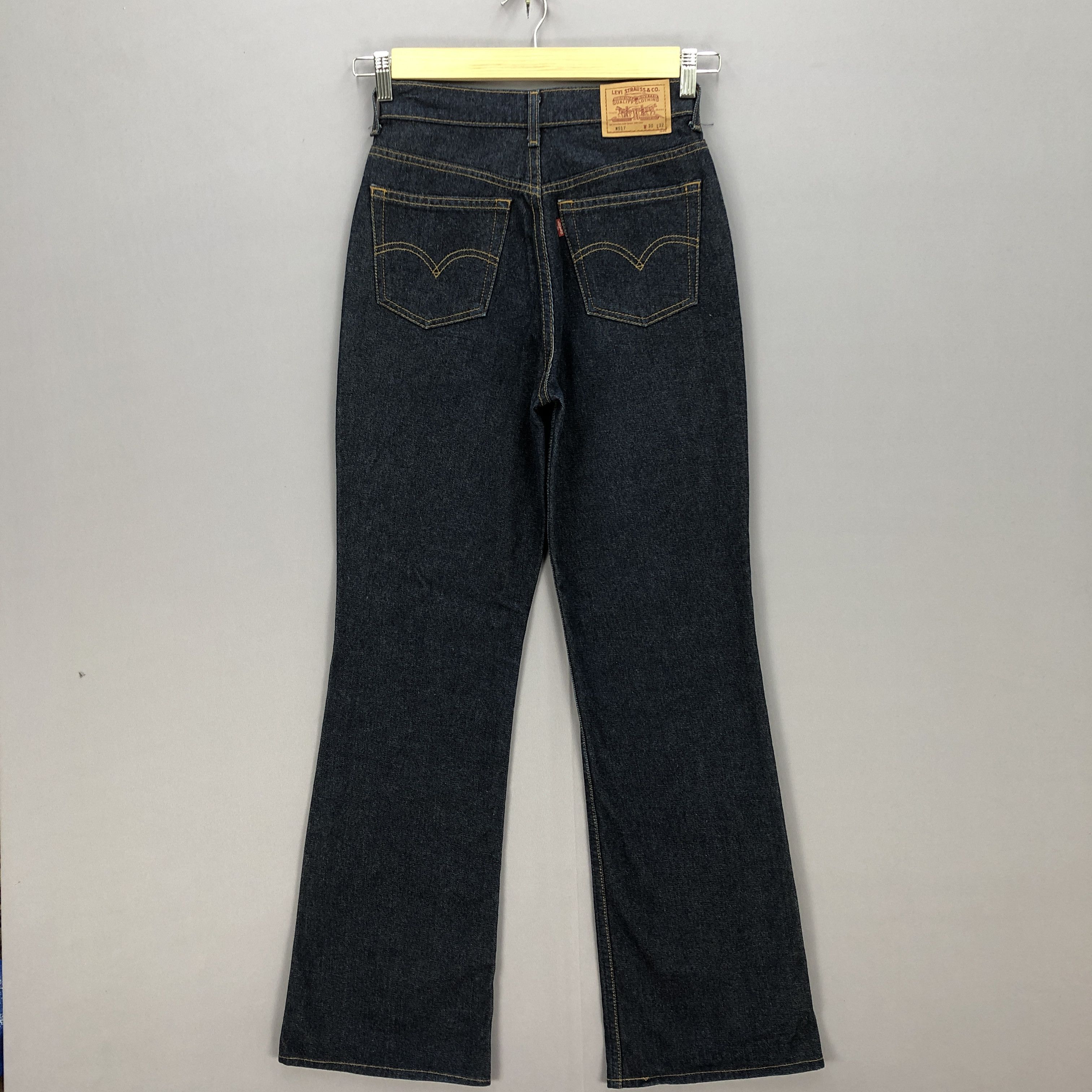 Levi's Vintage Levi's 517 Boot Cut Jeans Bell Bottom Flare Denim Size 26" / US 2 / IT 38 - 2 Thumbnail