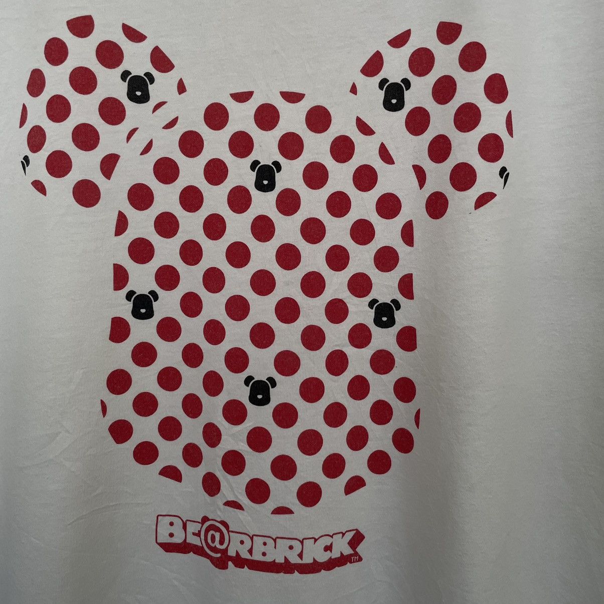 Japanese Brand × Medicom Toy Medicom Toy Bearbrick x Uniqlo Collabration T Shirt Size US L / EU 52-54 / 3 - 2 Thumbnail