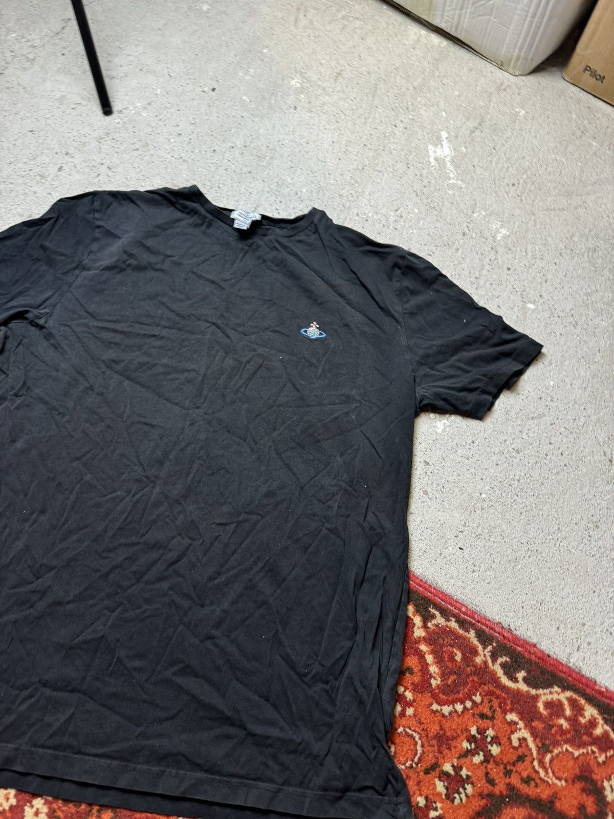 Vintage × Vivienne Westwood Vintage Vivienne Westwood Embroidered Logo Fade T Shirt Size US L / EU 52-54 / 3 - 3 Thumbnail