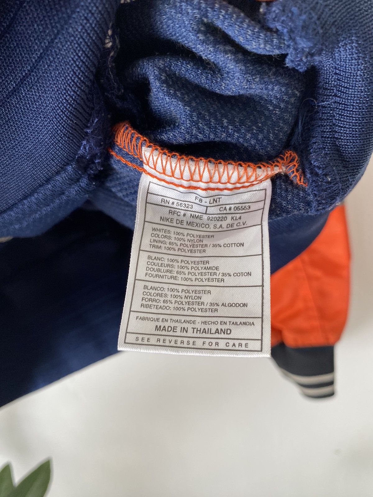 Nike Nike Vintage Bomber Jacket Size US M / EU 48-50 / 2 - 8 Thumbnail