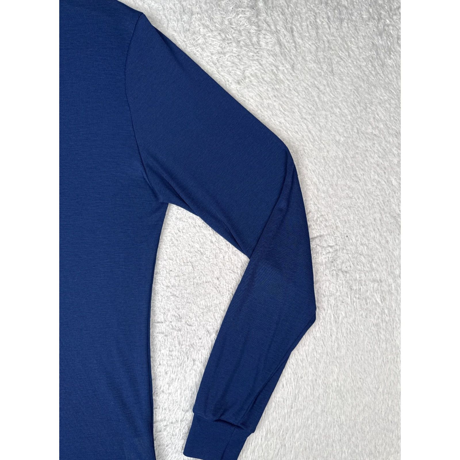 Patagonia Patagonia Shirt Adult Medium Blue Capilene Long Sleeve Midweight Poly Size US M / EU 48-50 / 2 - 2 Thumbnail
