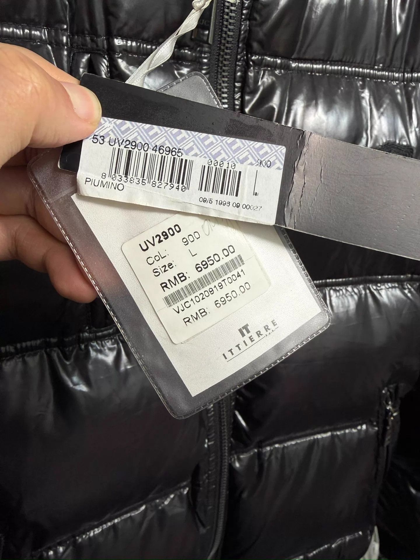 Versace Versace Glossy Oversized Puffer Jacket L New with Tags Size US L / EU 52-54 / 3 - 9 Thumbnail