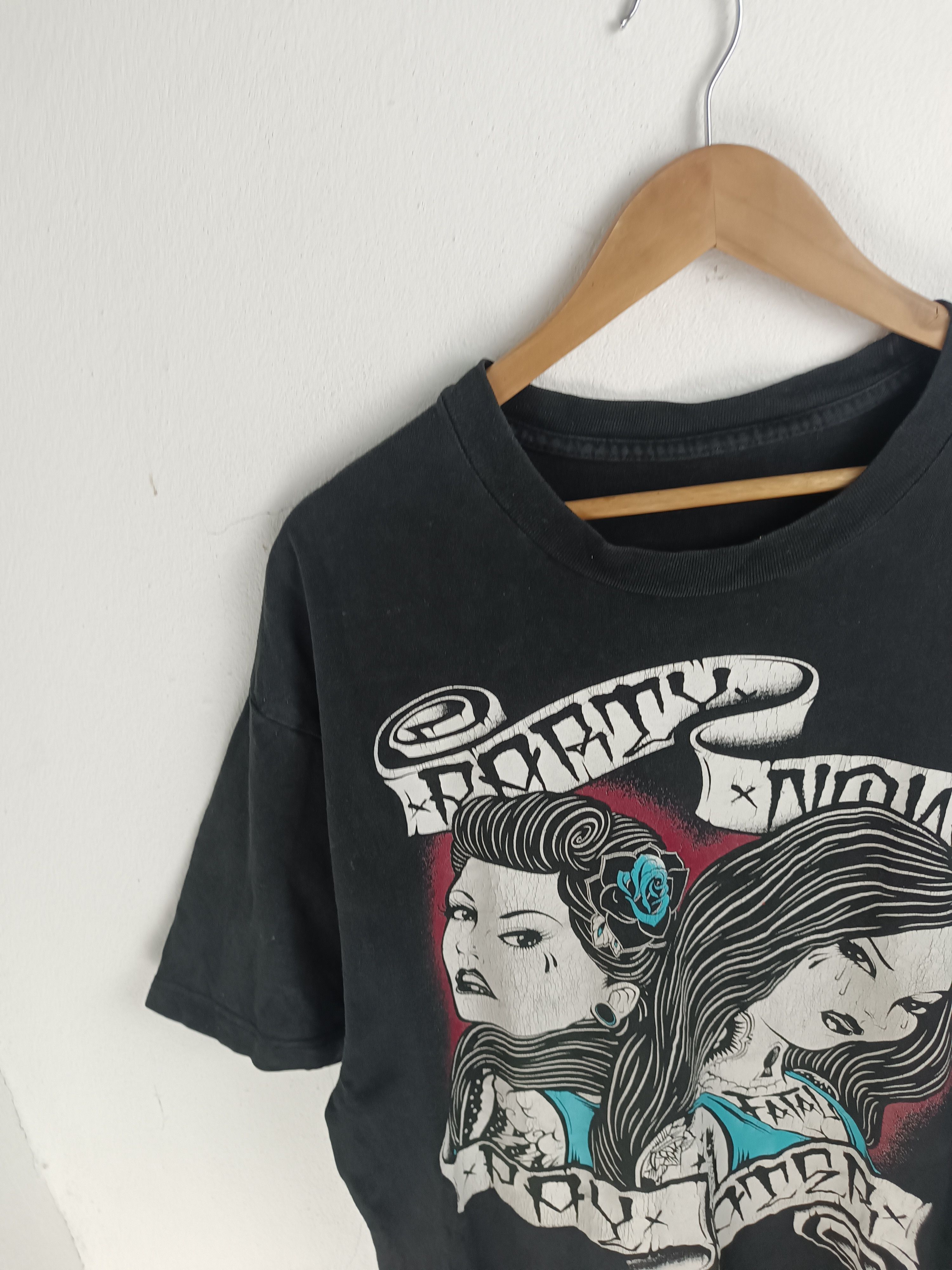 Vintage VINTAGE Y2K FATAL PARTY NOW PAY LATER SEXY ADULT TATOO PUNK Size US XL / EU 56 / 4 - 5 Thumbnail