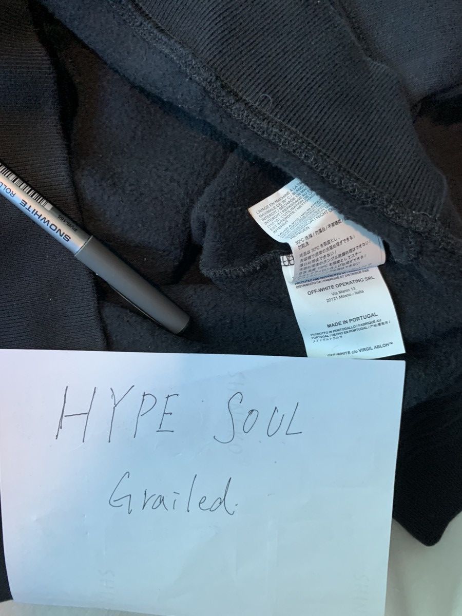 Off-White OFF-WHITE Bernini Hoodie Size US S / EU 44-46 / 1 - 1 Preview