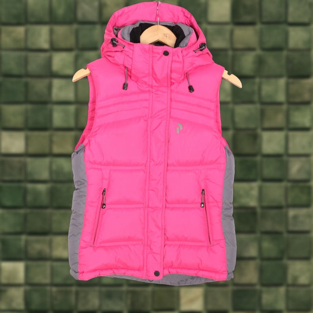 Peak Performance PEAK PERFORMANCE Hooded Down Puffer Gilet Waistcoat Women Size S Pink Vest Jacket Frequently Used Size L / US 10 / IT 46 - 1 Thumbnail