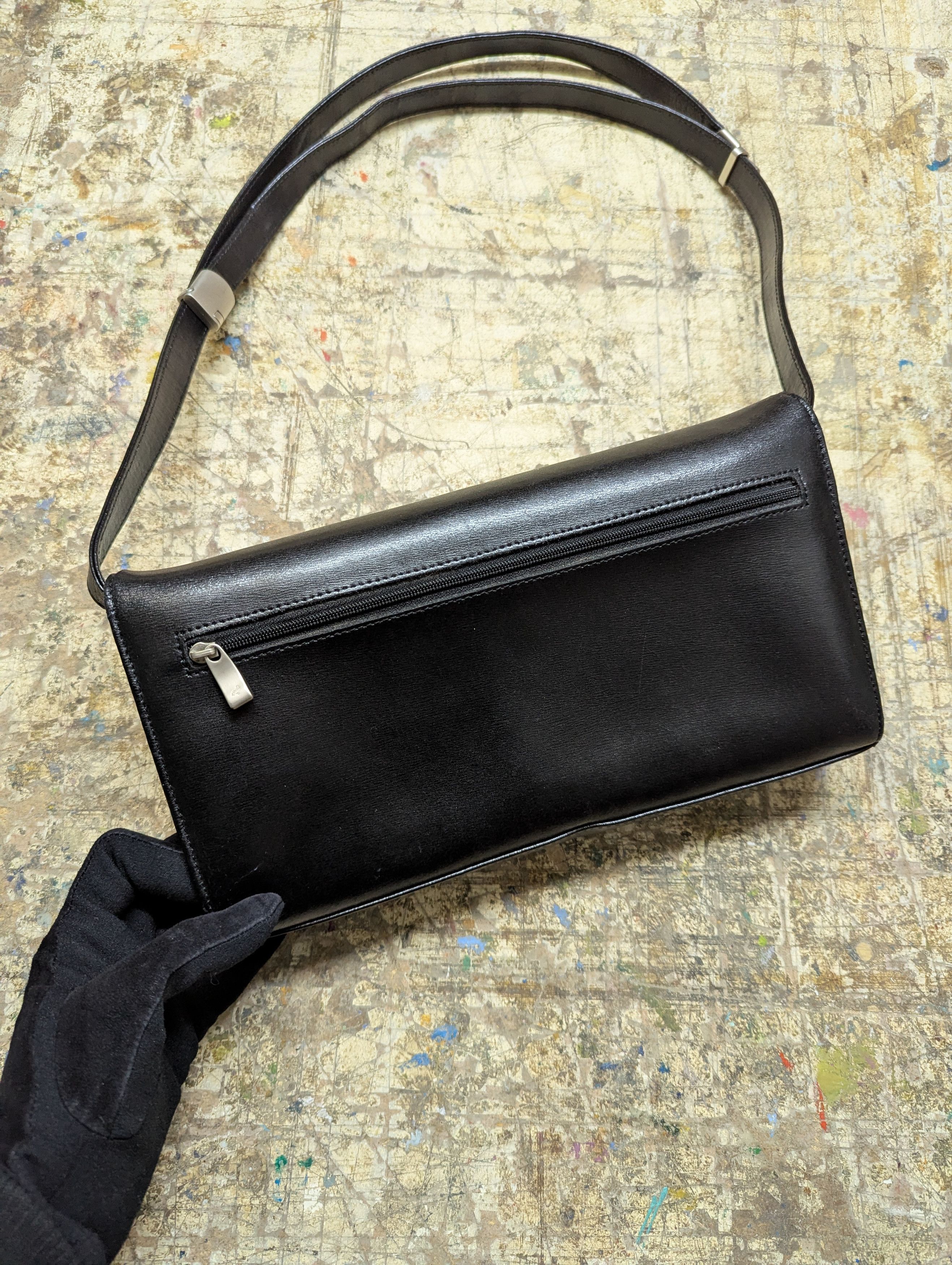 Mandarina Duck Rare! 00s Mandarina Duck Iconic Crossbody Leather Bag Size ONE SIZE - 8 Thumbnail