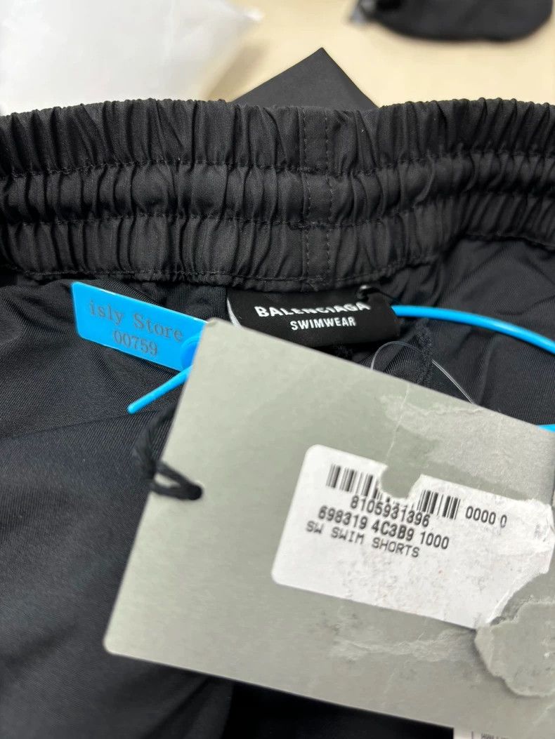 Balenciaga Balenciaga size M Sport B black shorts Size 22" - 4 Thumbnail