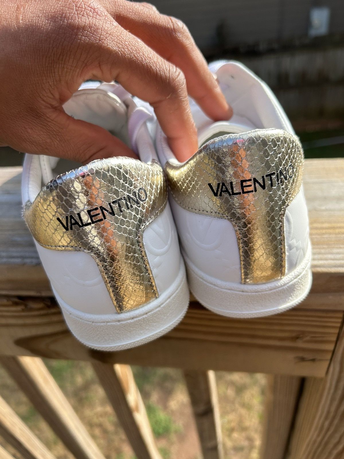 Mario Valentino Valentino White Sneakers with Cream Detail Size US 9 / IT 39 - 15 Thumbnail