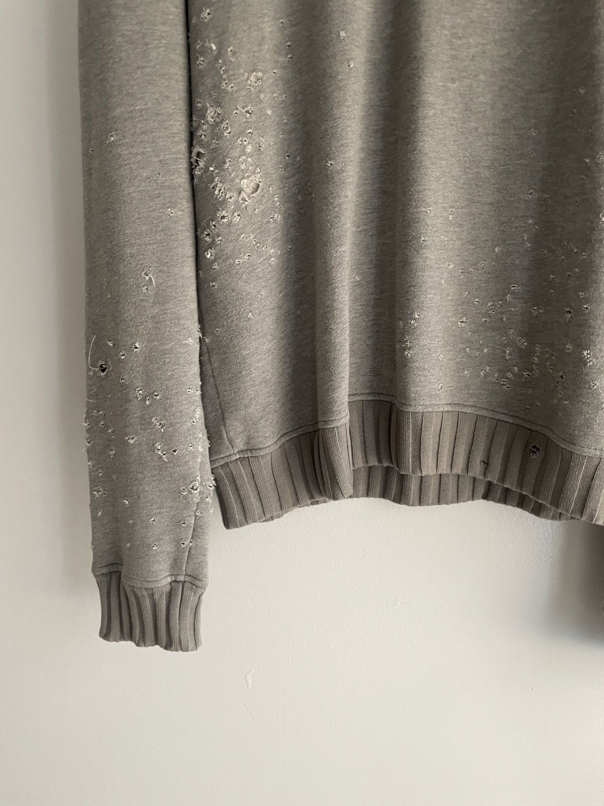 Amiri 2015 Shotgun Distressed Sweatshirt Size US S / EU 44-46 / 1 - 5 Thumbnail