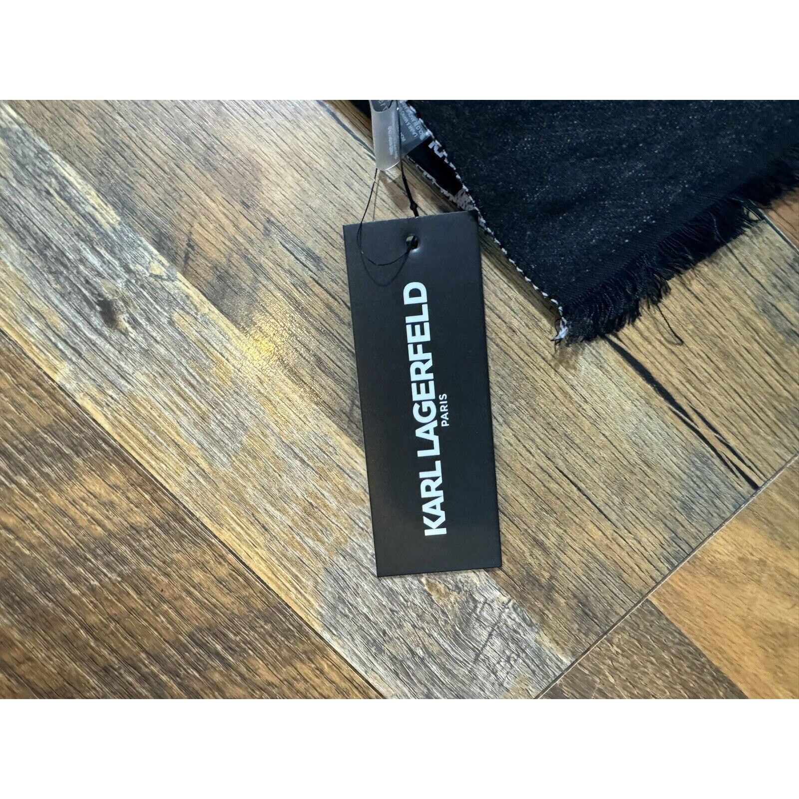 Karl Lagerfeld Karl Lagerfeld Black Scarf Shawl Choupette One Size 70*13 Size ONE SIZE - 7 Thumbnail